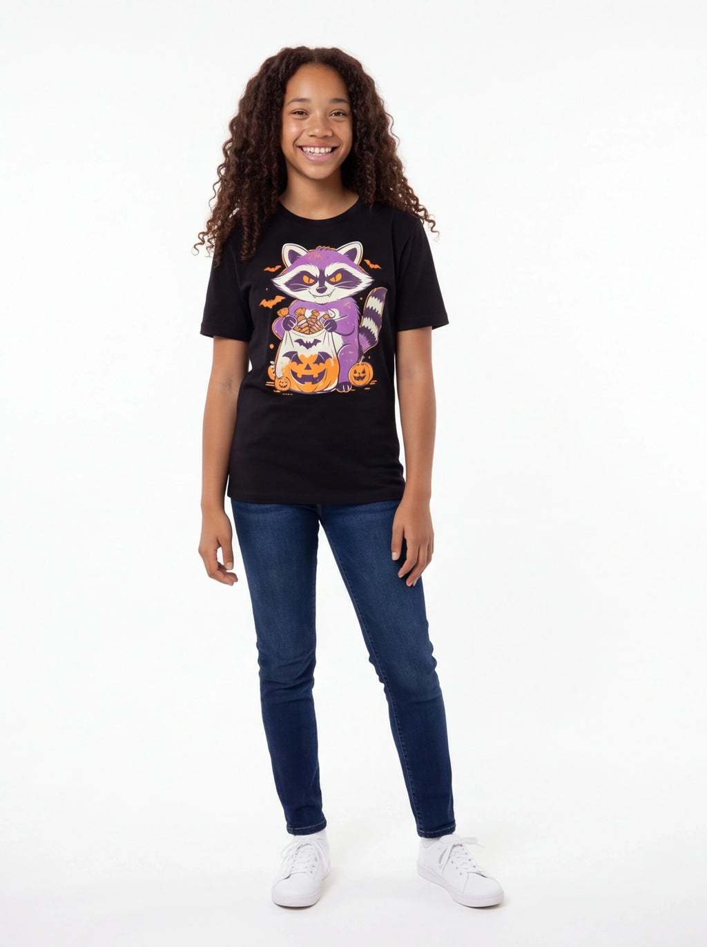 Kids Trick or Treat Raccoon – Halloween Candy Thief T-Shirt (Unisex)